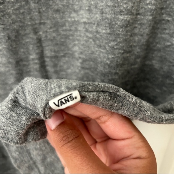 Vans Gray and checkered tshirt - Picture 4 of 5